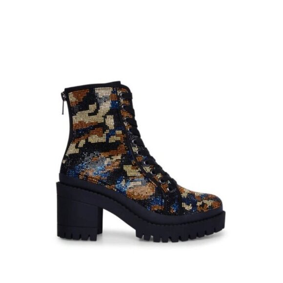 Steve Madden Pass Lug Sole Heeled Combat Boot In Camo Multi - Picture 1 of 16
